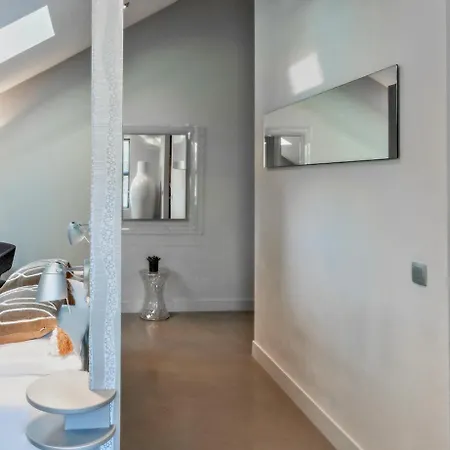 Stylish Near Gouden Ham, Wifi W Ac شقة *