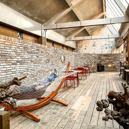 Stylish Near Gouden Ham, Wifi W Ac Oss