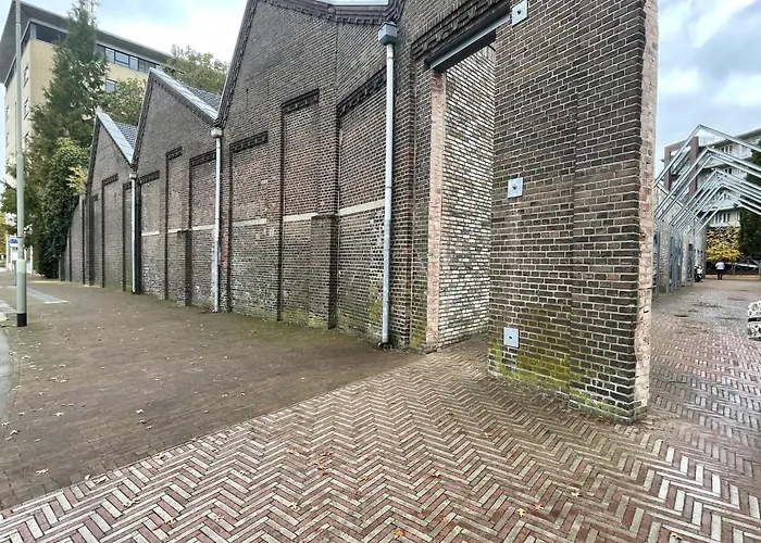 Stylish Near Gouden Ham Wifi Ac