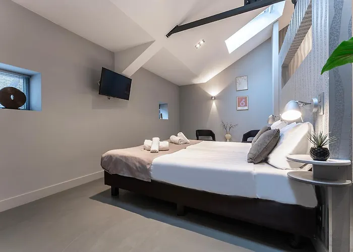 Stylish Near Gouden Ham Wifi Ac