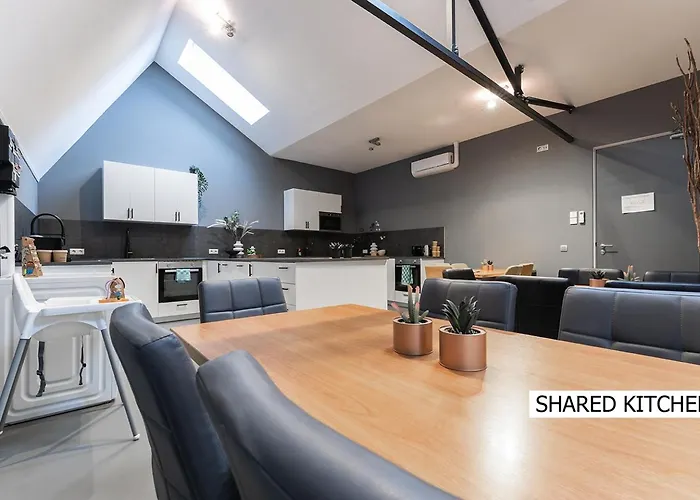 Stylish Near Gouden Ham Wifi Ac *