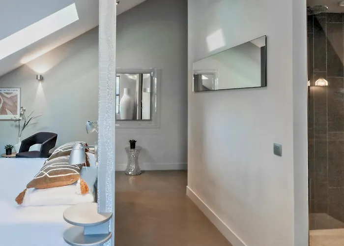 Stylish Near Gouden Ham Wifi Ac Appartement *